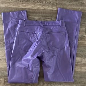 BNWT Zara faux leather pant. Purple. Size M